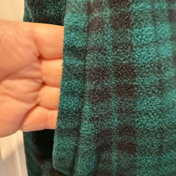 Chaps Full Zip Fleece Vest Side Pockets Green & Black Plaid Petite Large - Picture 5 of 9